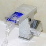 Baterie lavoar , montare chiuveta baie , tip cascada , cu led Venustar - imagine 6