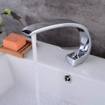 Baterie lavoar,montare chiuveta baie, crom lucios Venustar - imagine 3