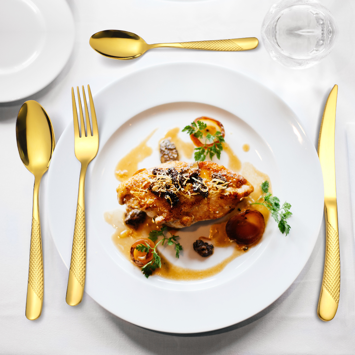 Set tacamuri din inox 24 piese, pentru 6 persoane, TRENDY’S, luxury edition, gold (5) Set tacamuri din inox 24 piese, pentru 6 persoane, Venustar, luxury edition, gold - imagine 1