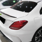 Eleron portbagaj Mercedes-Benz C-Class W205 C63 (2015-2020), finisaj negru / fibră de carbon